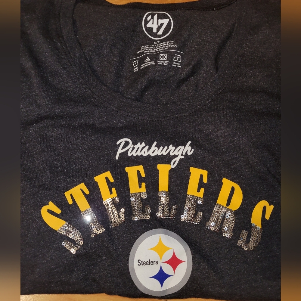 New Pittsburgh Steelers NFL Small Bedazzled t-shirt from 47 Brand, NWT Black - Picture 2 of 3